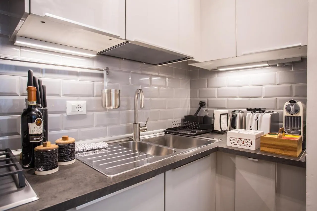 Domus Regola Luxury Apartment Roma Italia
